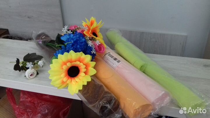 Гофрированная бумага, цветы