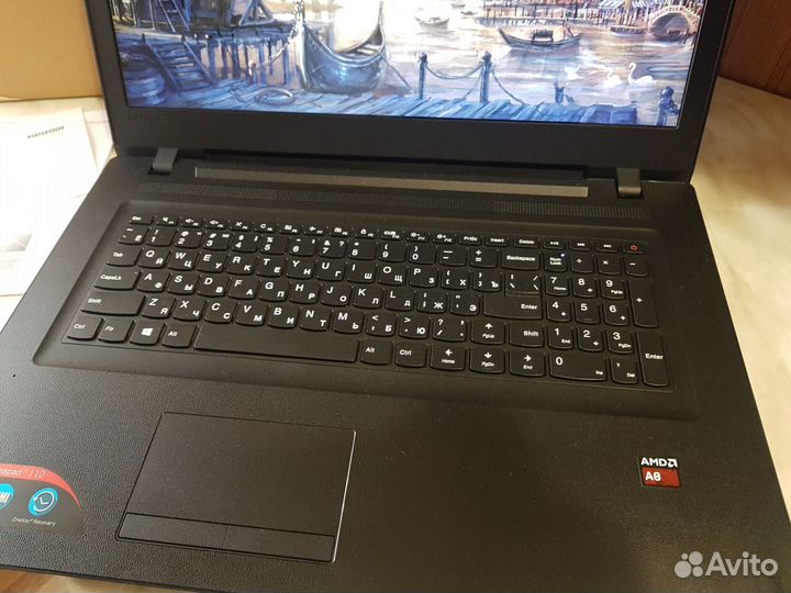 Тонкий Ноутбук Lenovo (шикарный большой экран)
