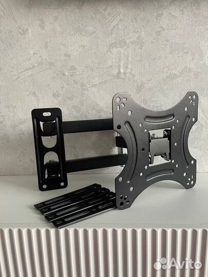 Кронштейн для телевизора наклонно поворотный