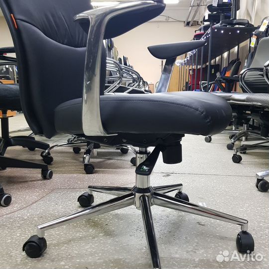 Офисное компьютерное кресло Chairman