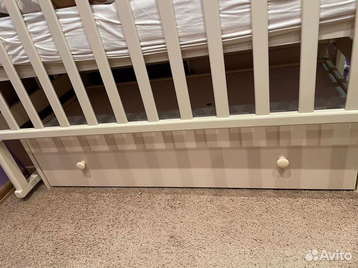 Детская кроватка с маятником+матрац