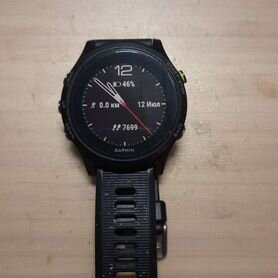 Часы garmin forerunner 935