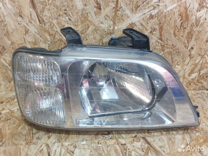 Фара правая Honda CR-V 1996-2002