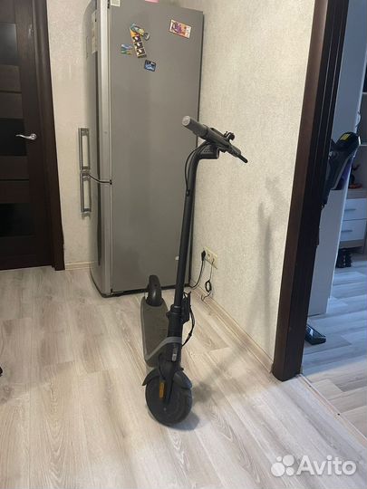 Электросамокат ninebot Е2