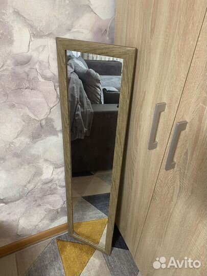 Зеркало настенное