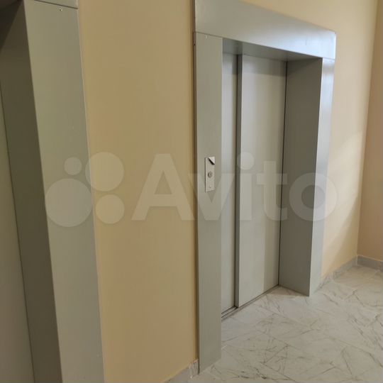 2-к. квартира, 55 м², 11/18 эт.