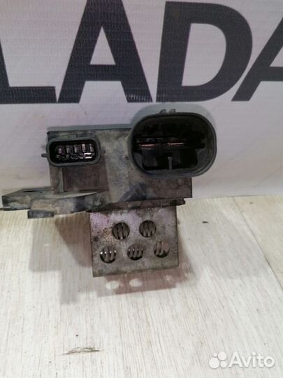 Резистор вентилятора охлаждения Реостат LADA xray