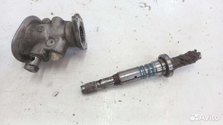 Рулевой вал малый Volkswagen Golf 4