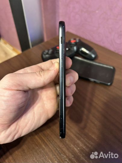 Телефон Samsung galaxy a5 2017