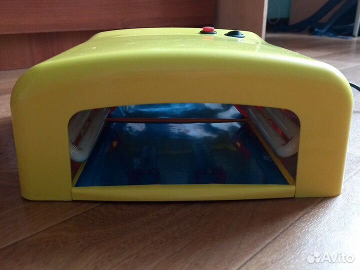 Ультрафиолетовая лампа