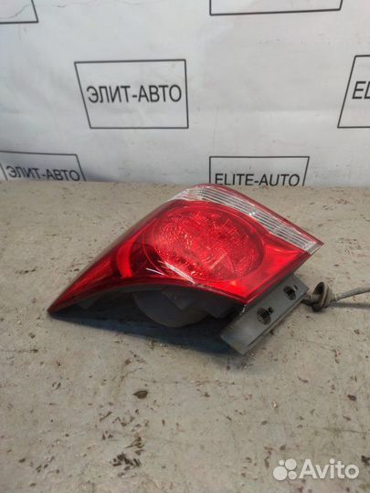 Фонарь внешний правый Chevrolet Cruze 1.6 2011