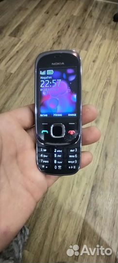 Телефон Nokia 7230