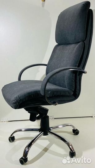 Компьютерное кресло