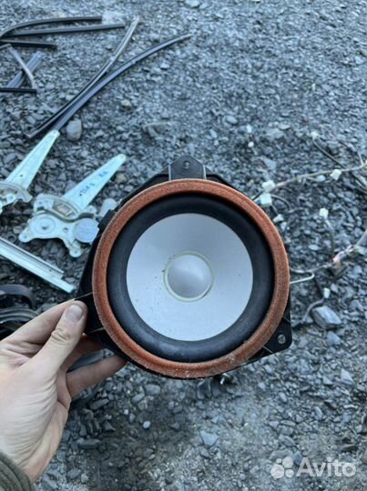 Динамик Land cruuser 200 jbl