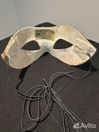 Венецианская маска