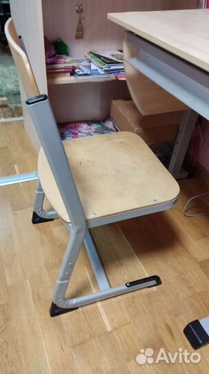 Стол со стулом регулируемый