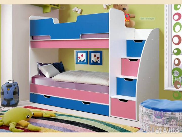 Двухъярусная кровать для детей
