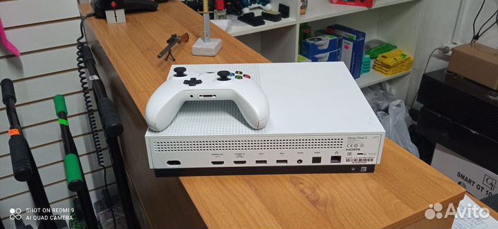 Xbox One S 500 Gb с дисководом,магазин,гарантия