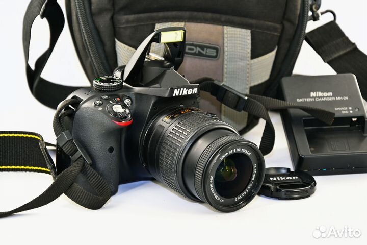 Nikon D3300 24.2MP цифрозеркалка Kit AF-S VR 18-55