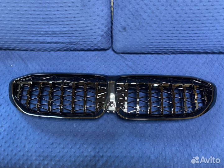 Решетка радиатора bmw 3 g20 ноздри M3 style 2 вида