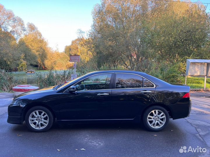 Honda Accord 2 МТ, 2004, 239 292 км