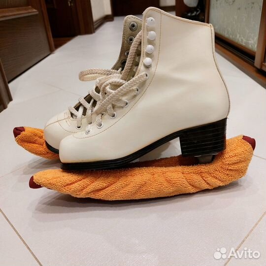 Фигурные коньки Pirouette