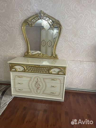 Комплект спальни