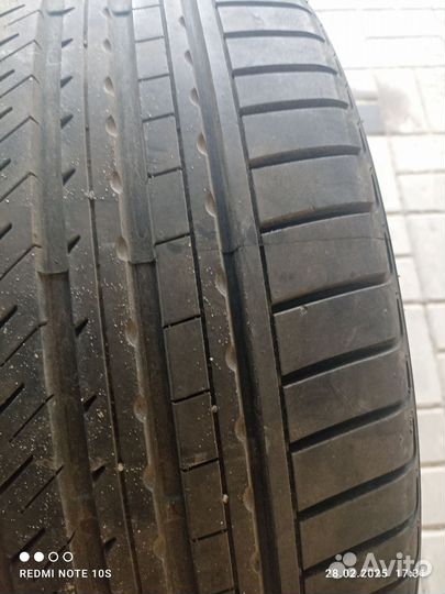 Kinforest KF-550 255/30 R21 23Y