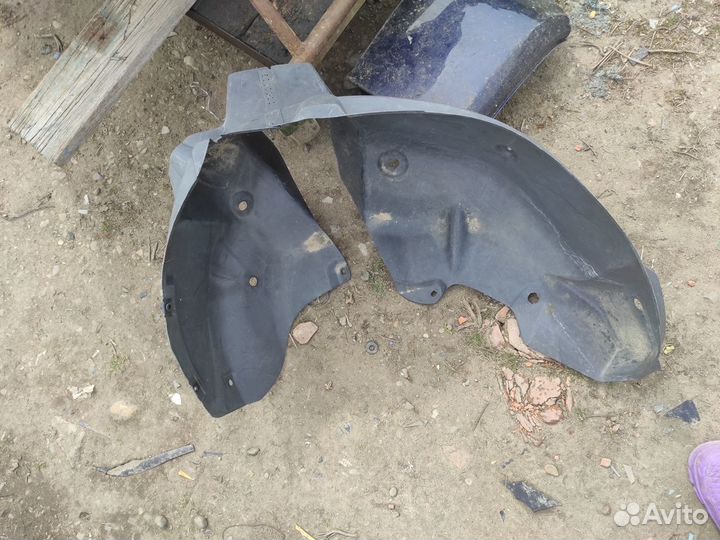 Kia Sportage KM II 20042007 Локер правый