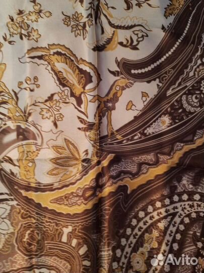 Шелковый платок новый