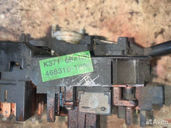 Подрулевой переключатель Kia Avella седан B5 1997