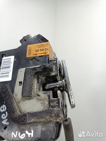 Замок передней левой двери Renault Fluence