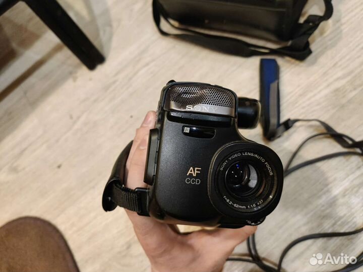 Видеокамера Sony Handycam Video 8