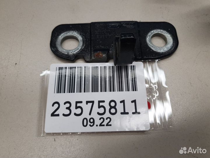 Петля двери задней левой Land Rover Range Rover Sp