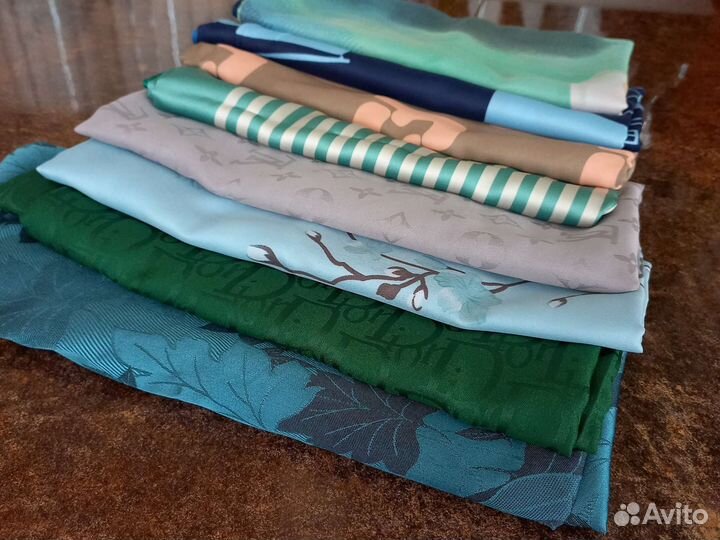 Шарфы платки палантины