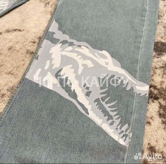 Джинсы Lacoste