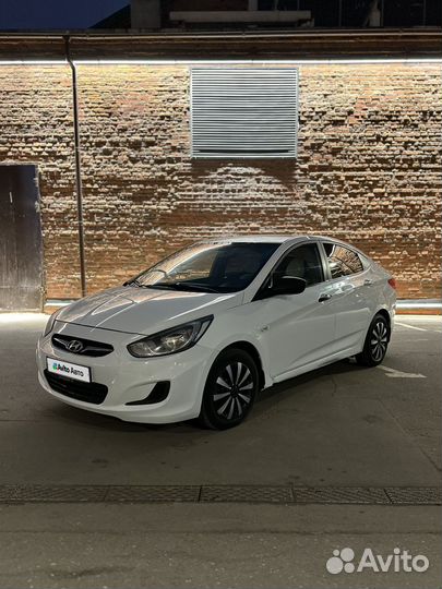 Hyundai Solaris 1.4 AT, 2014, 262 000 км