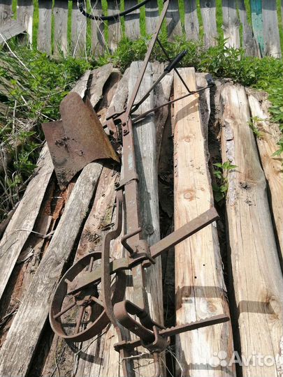 Конный плуг