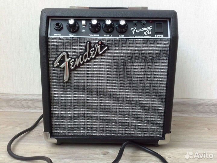 Гитарный комбоусилитель fender