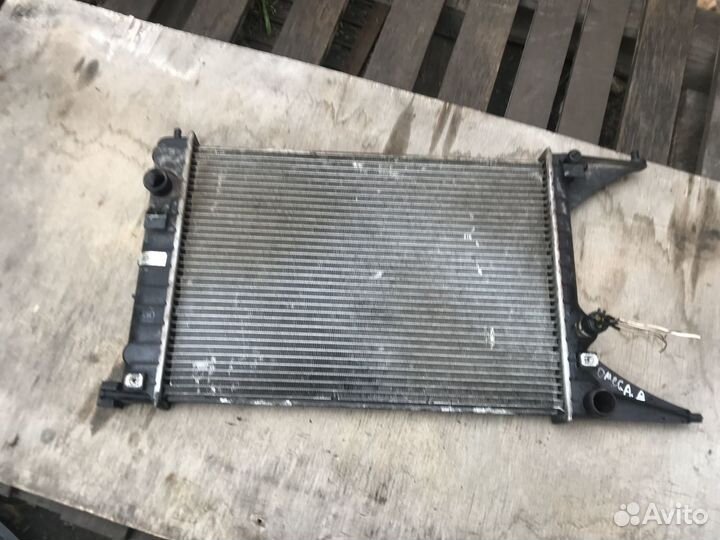 Радиатор основной Opel Omega B Опель Омега