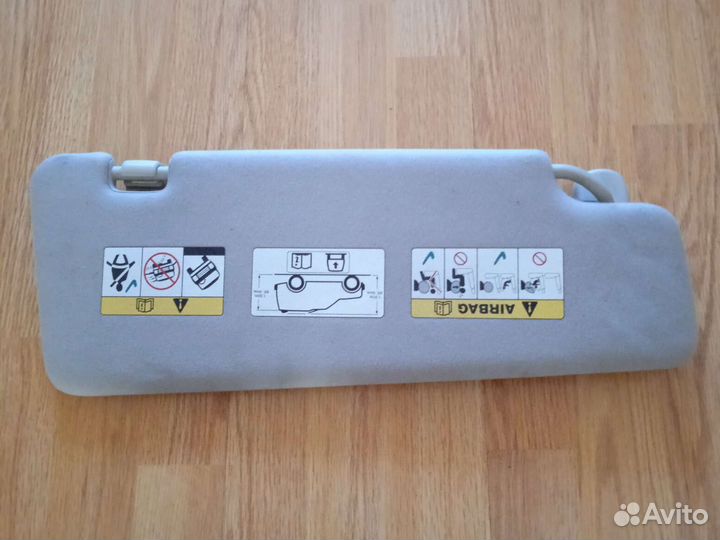 Козырёк солнцезащитный Land Rover Discovery 3,4