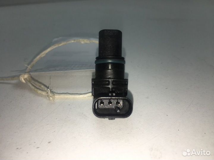 Датчик положения распредвала Audi A6 4G2 chva 2011
