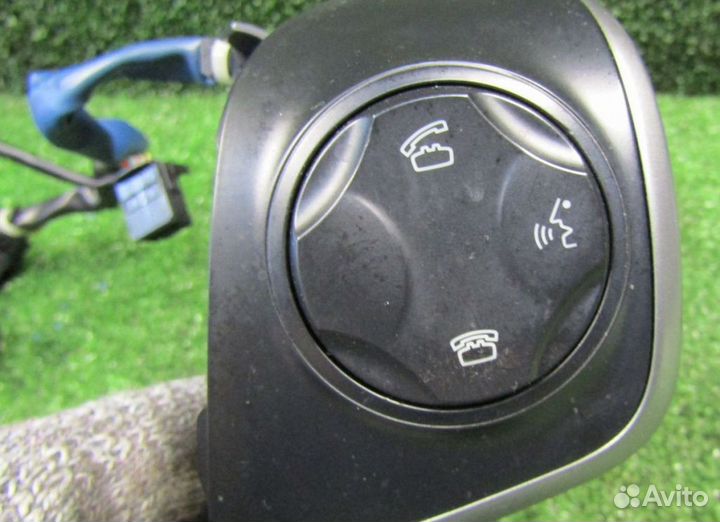 Блок кнопок Toyota / lexus Камри viii AVV50, в руль