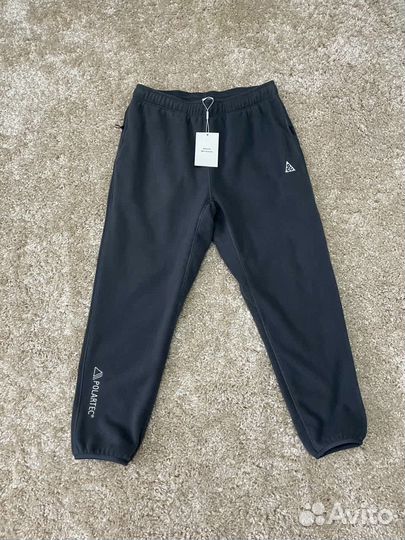 Спортивные штаны Nike ACG черные