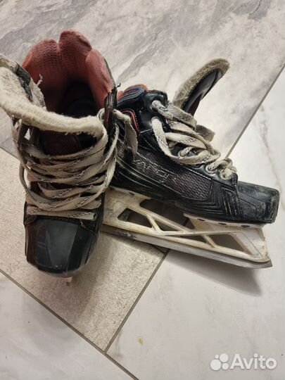 Коньки хоккейные вратарские