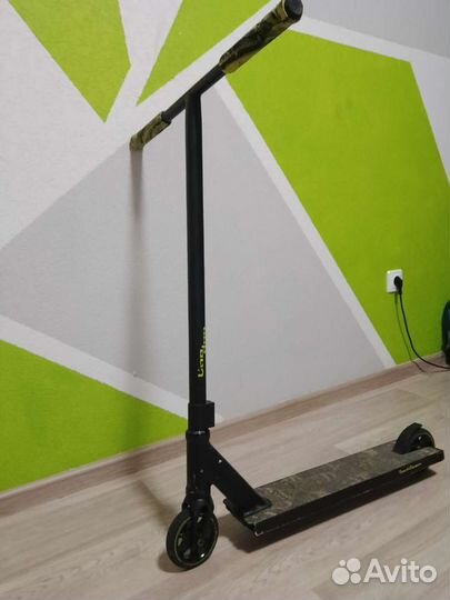 Трюковой самокат tech team voodoo