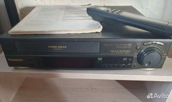 Видеомагнитофон panasonic