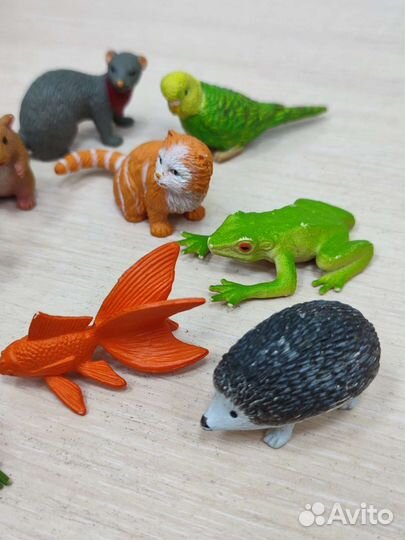 Миниатюрные фигурки животных Safari Ltd 90-х