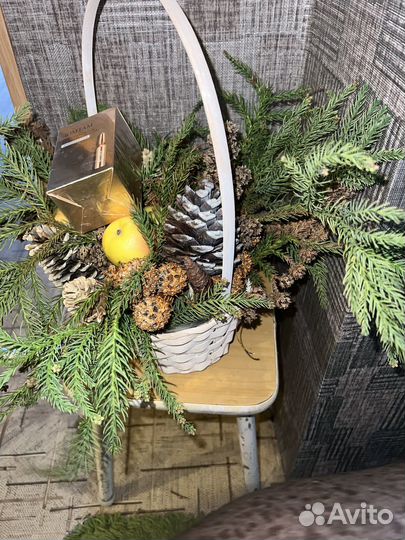 Авторские Букеты из шишек и фруктов