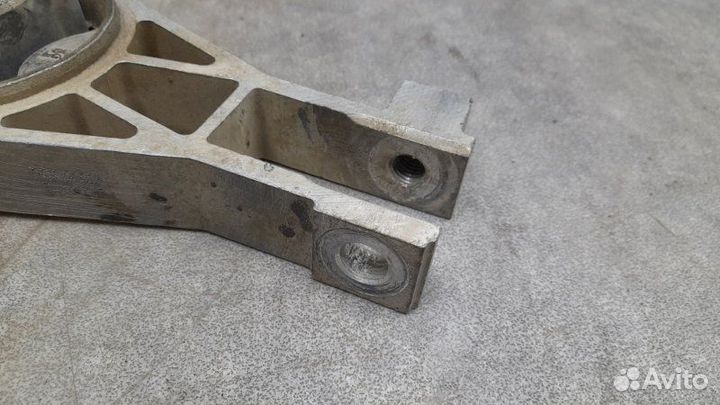 Опора двигателя задняя Opel Corsa D 1.0 Z10XEP